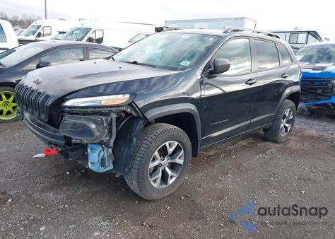 2016 Jeep Cherokee Trailhawk from USA, damaged, VIN 1C4PJMBB5GW132003